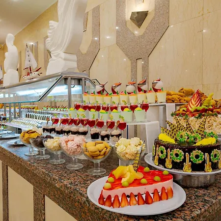 Marlin Inn Azur Resort