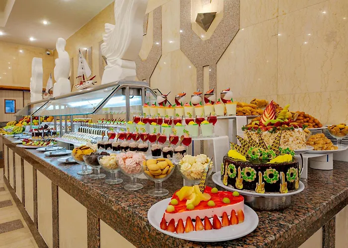 Üdülőközpont Marlin Azur 3*