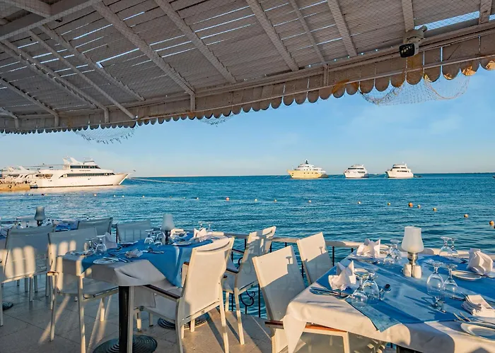 Marlin Azur Üdülőközpont Gurdaka